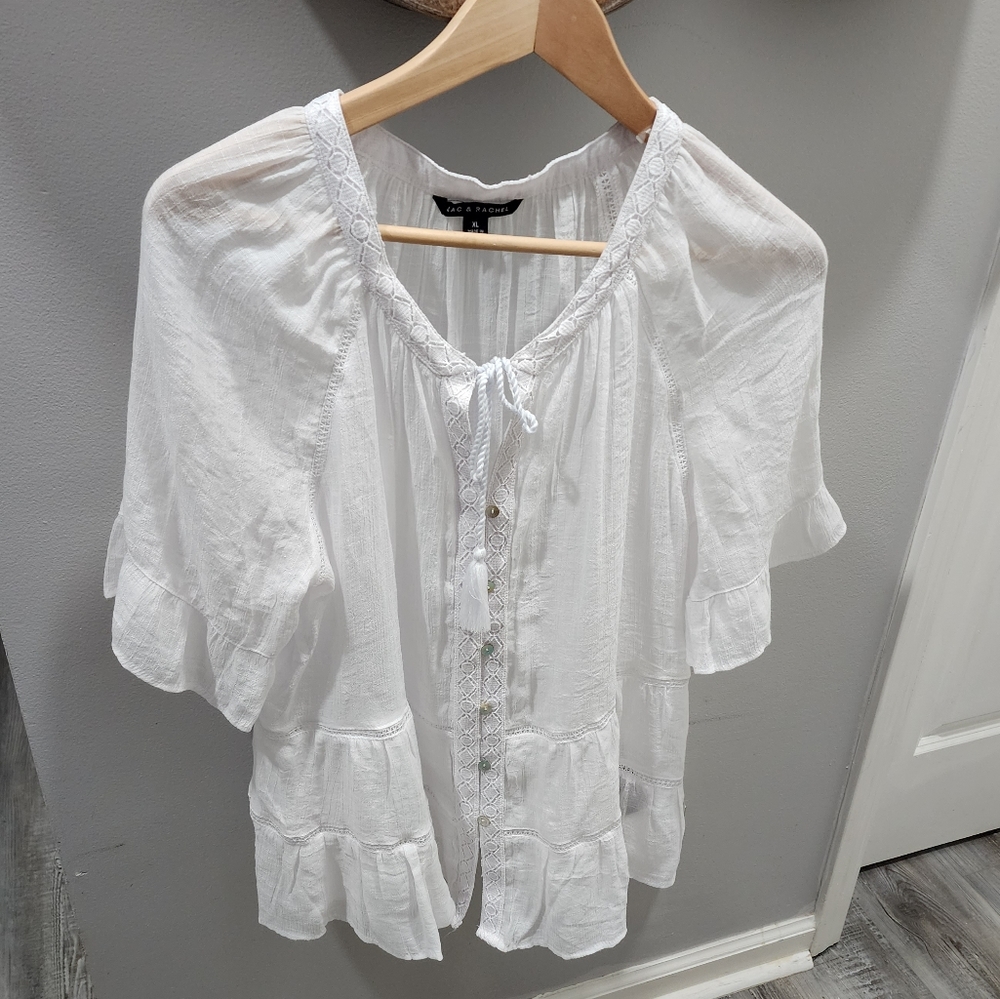 Zac and Rachel white spring/summer top Size XL